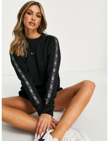 NIKE must dressipluus