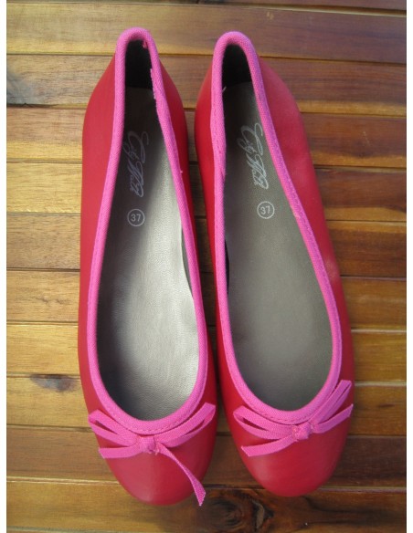 City Walk punased baleriinad, s. 37,38